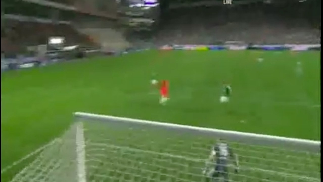 Le but de Jérémie Aliadière splendide lors de Lorient - ASSE