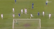 Le but d'Andrea Pirlo sur coup-franc magnifique lors d'Italie - San Marin