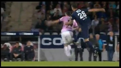 Le geste vicieux de Thiago Motta qui lui vaut une exclusion lors d'Evian - PSG