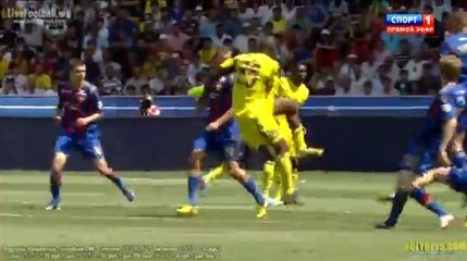 Le but de Lassana Diarra magnifique lors d'Anzhi Makhachkala - CSKA Moscou