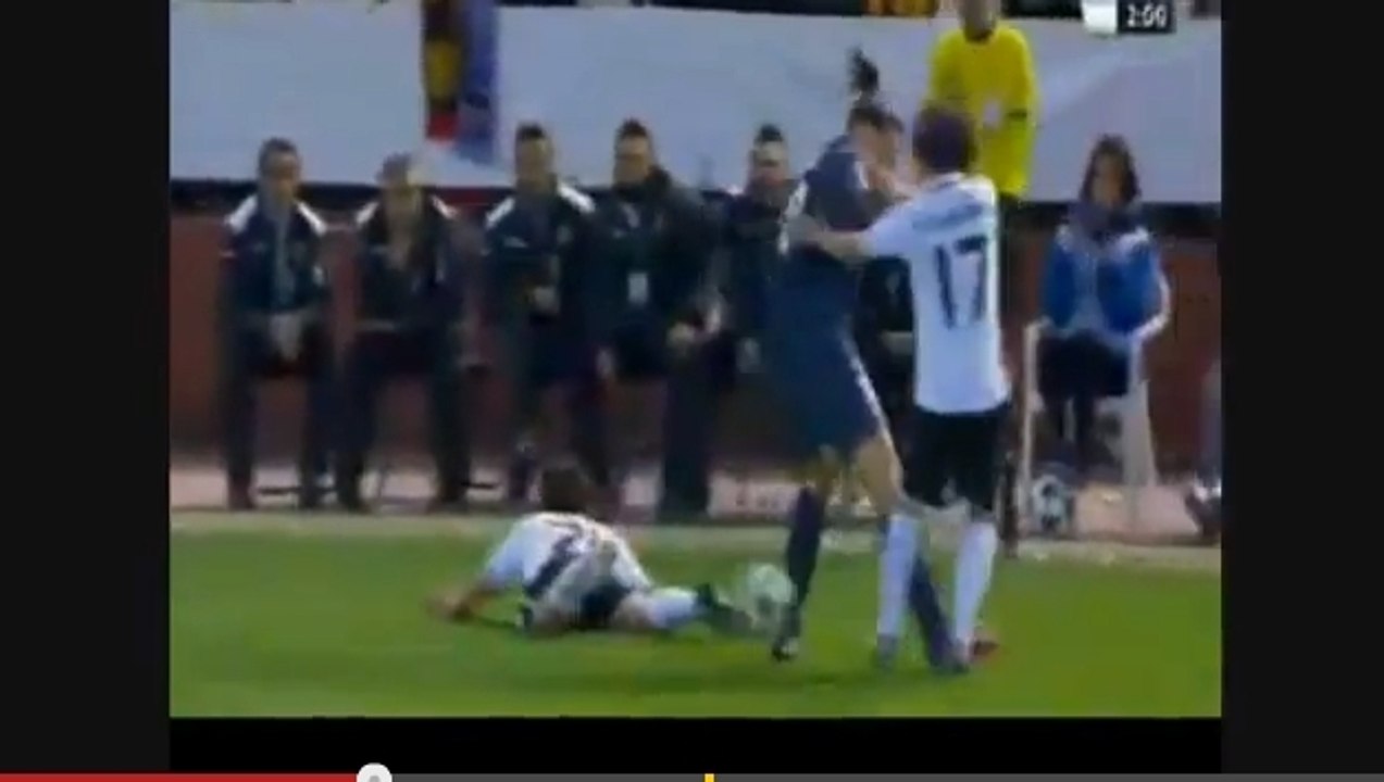 Le carton rouge de Zlatan Ibrahimovic lors de PSG - Valence