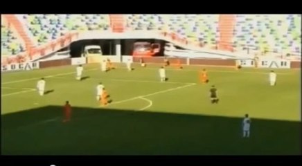 Le but magnifique à la Pauleta de Luc Castaignos pour les U21 néerlandais