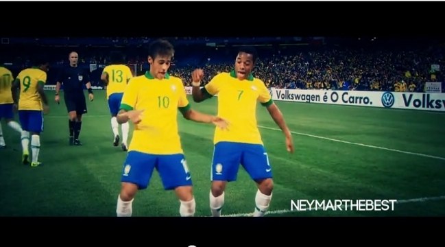 Insolite : La danse de Neymar et Robinho avec le Brésil