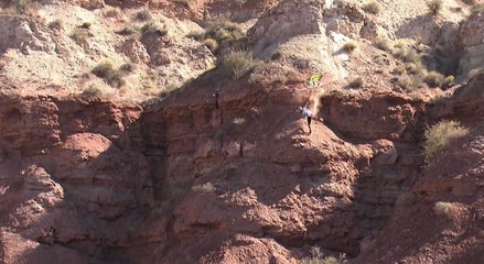 Le crash monstrueux de Dustin Schaad en VTT freeride