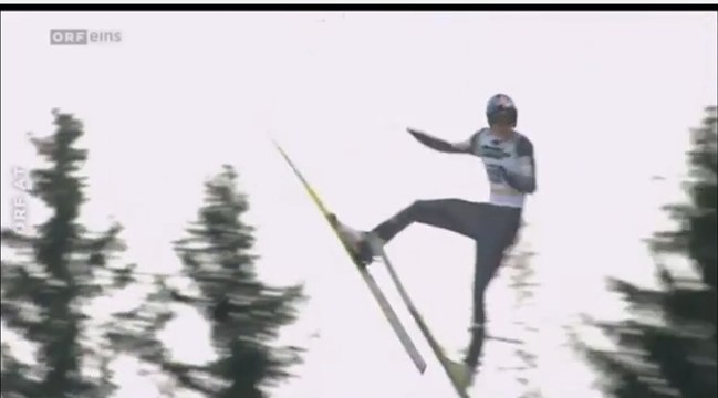 L'impressionnante chute de Thomas Morgenstern en saut à ski
