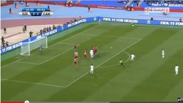 Ronaldinho : Encore un but sur un extraordinaire coup-franc en Coupe du Monde des clubs, contre Guangzhou Evergrande