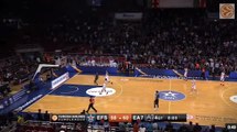 L'incroyable panier au buzzer de Zoran Planinic en Euroligue avec Anadolu Efes Istanbul