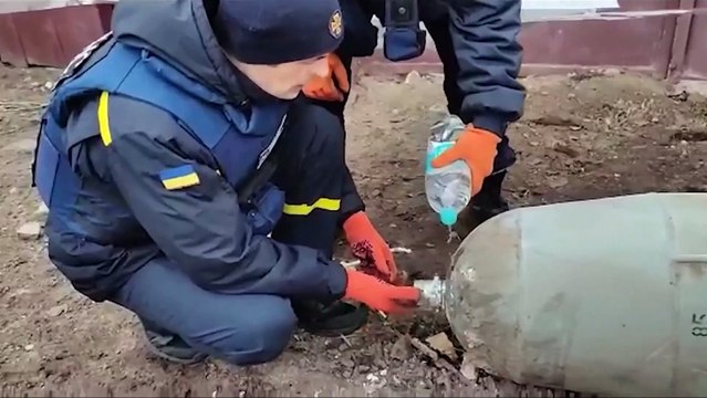 Unexploded bomb defused in Chernihiv
