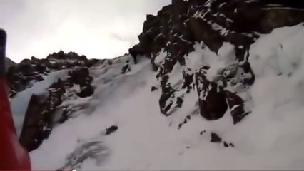 Alpinisme : La chute incroyable de Mark Roberts qui échappe à la mort de justesse