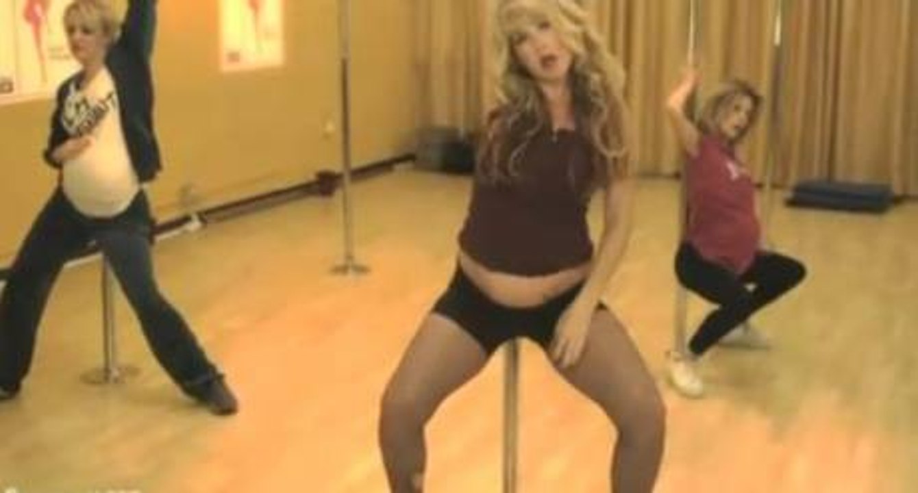 Découvrez le cours de pole dancing pour femme enceinte en vidéo