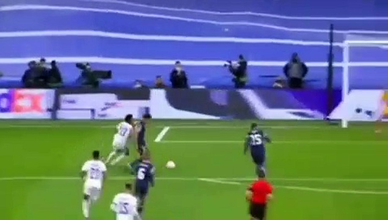 Real Madrid logra remontada y avanza a cuartos de final Champions
