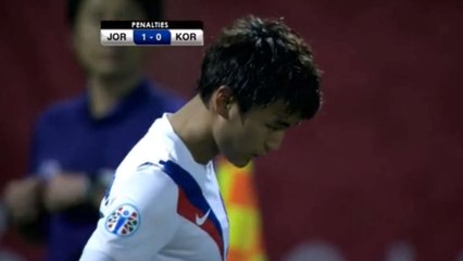 Il rate une panenka ridicule sur penalty et fait perdre son équipe en Coupe d'Asie!
