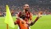 La madjer de Didier Drogba, la passe des fesses de Wesley Sneijder