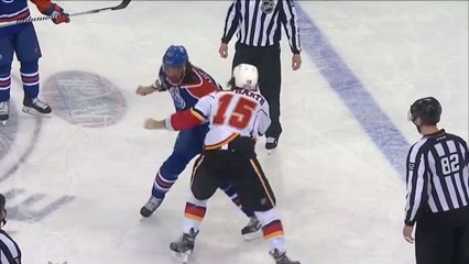 Hockey : Une bagarre impressionnante qui se finit par un KO