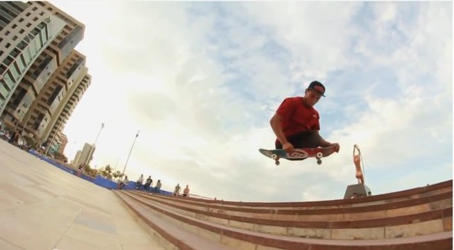 Skate-board : L'incroyable histoire d'Italo Romano, le skateur sans jambes encore plus fort que les valides