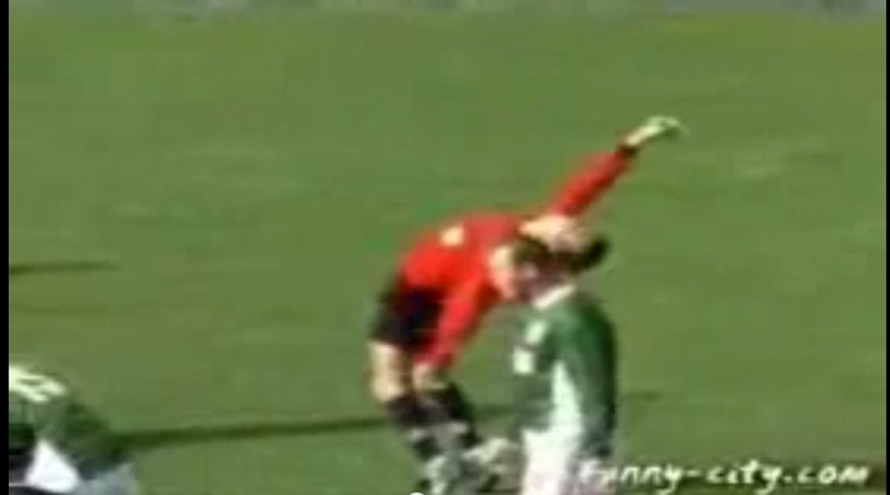 C'est l'arbitre le plus drôle du monde !
