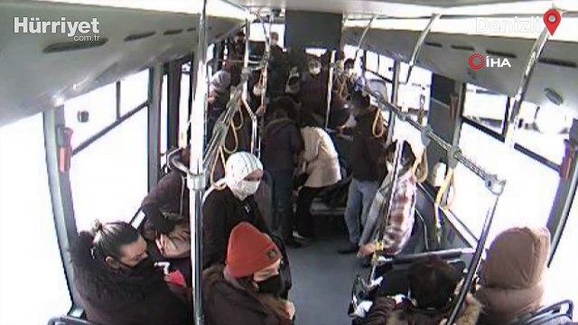 Otobüs güzergahını değiştirip bayılan yolcuyu hastaneye yetiştirdi... O anlar kamerada