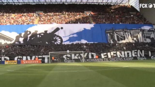 Le tifo incroyable des supporters de Copenhague avec une banderole animée
