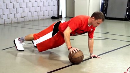 Comment faire des pompes avec un ballon ?