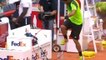Fabio Fognini démolit sa raquette en plein match