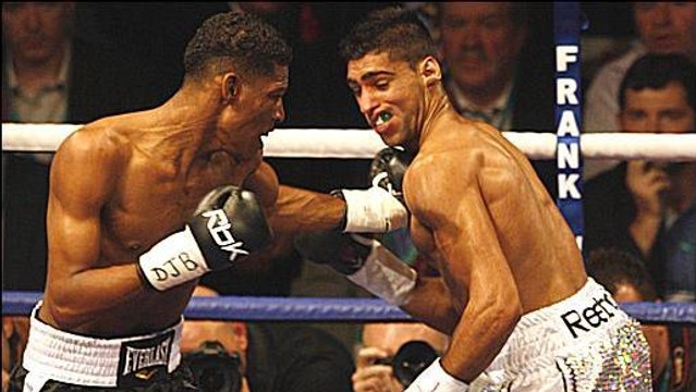 Boxe : Amir Khan mis complètement KO au bout de 30 secondes !