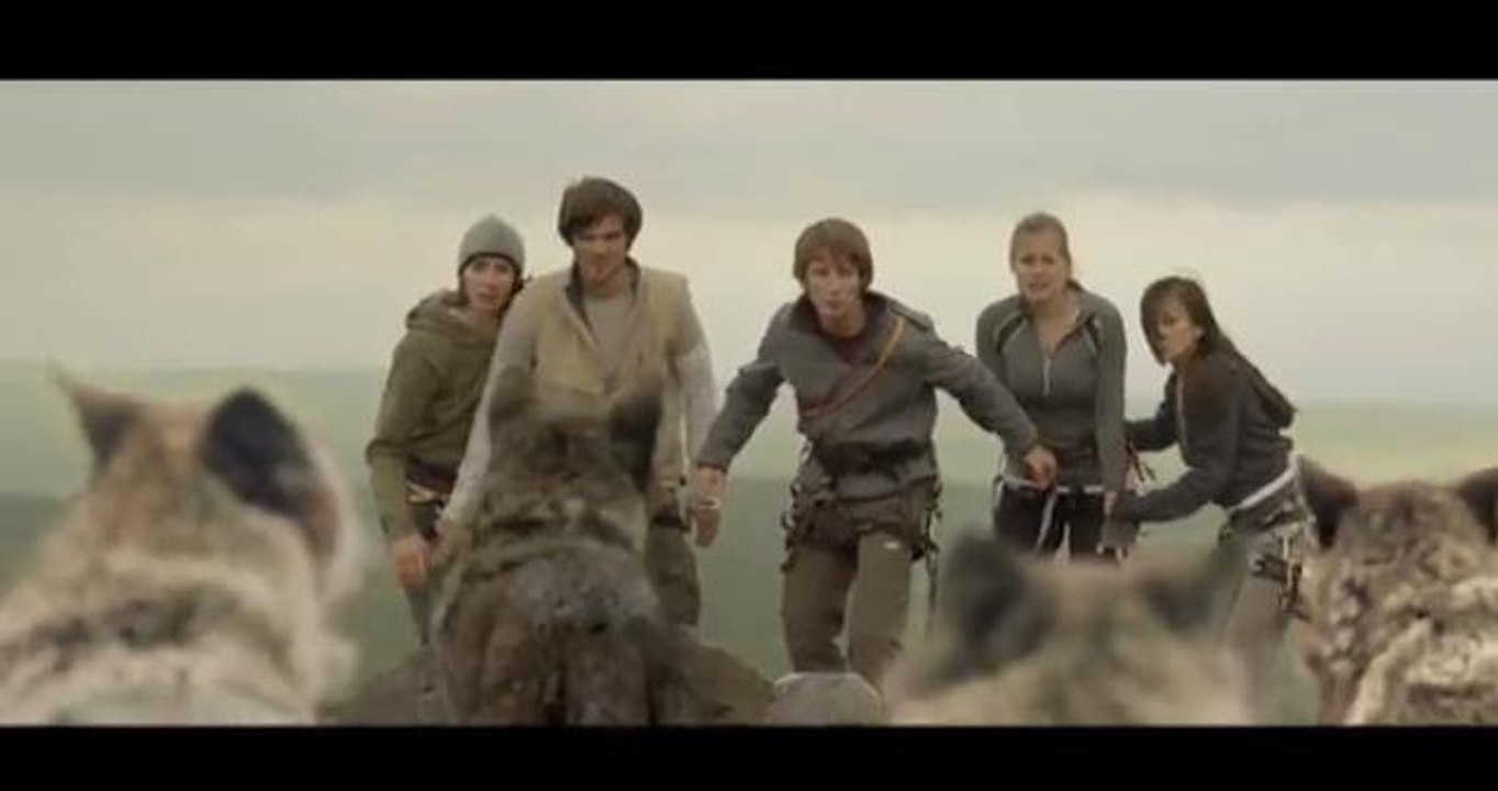 La musique adoucit les loups dans cette publicité de la Société Générale