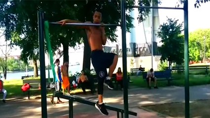 Street Workout : les tricks impressionnants de Junior Turbo