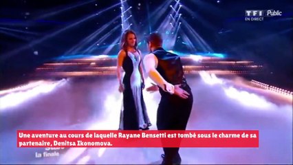 Rayane Bensetti embrasse à pleine bouche Camille Lellouche