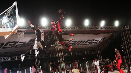 Découvrez le slamball, le basket le plus spectaculaire du monde