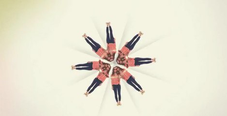 La dernière campagne de pub Ray-Ban Flip Out en vidéo