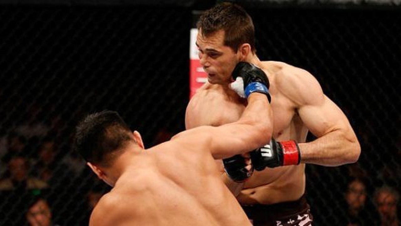 UFC : Cung Le met KO Rich Franklin d'un fulgurant crochet du droit