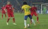 Le dribble énorme de Willian avec le Brésil pour passer deux joueurs face à la Turquie