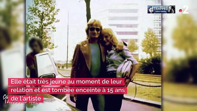 TPMP : une chroniqueuse accuse Claude François de pédophilie... Hanouna la recadre direct !