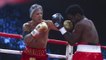 A 62 ans, Mickey Rourke met KO un boxeur de 29 ans au deuxième round dans un combat de la honte