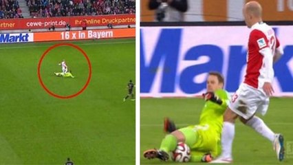 La dernière sortie de Manuel Neuer à 40 mètres de son but