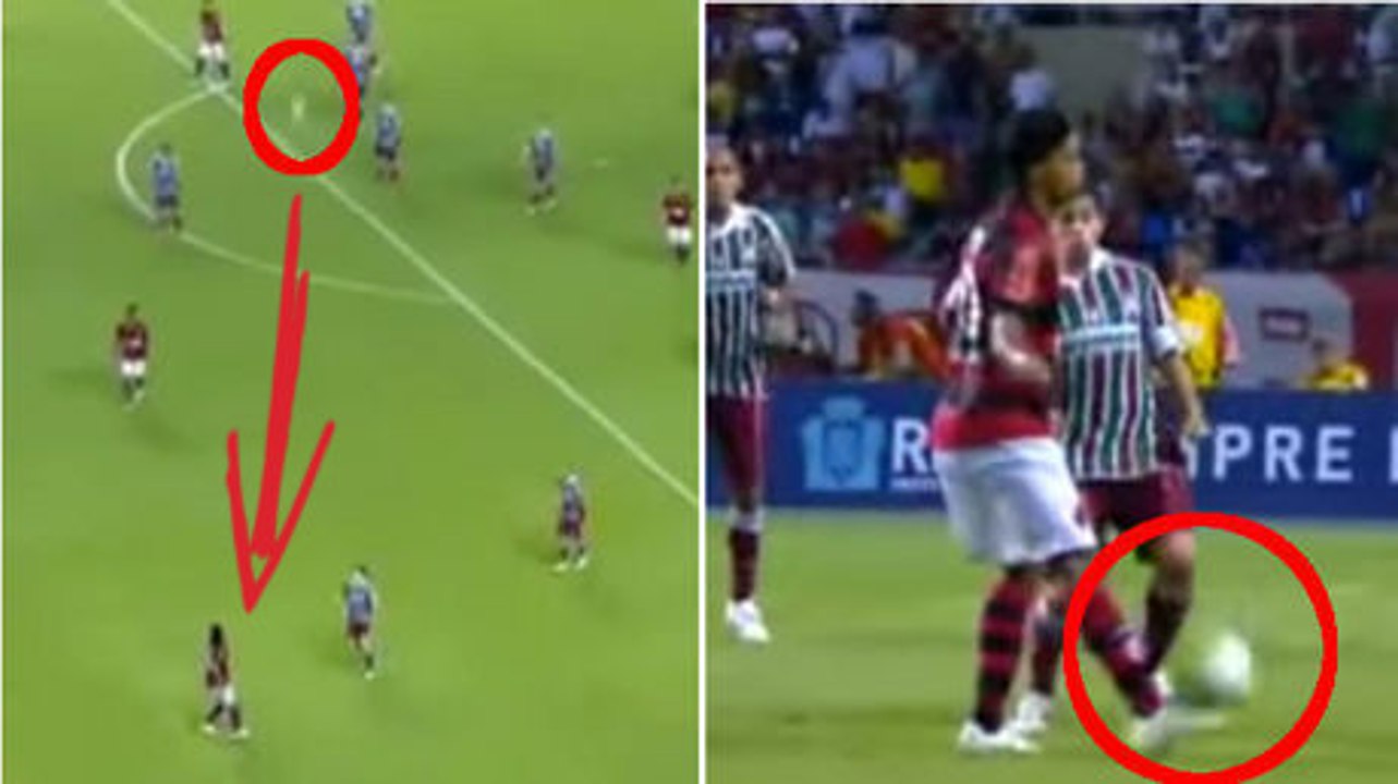 Le contrôle "glue" de Ronaldinho