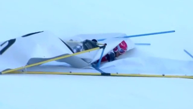 Ski : Samu Torsti fait la chute la plus drôle de l'année !