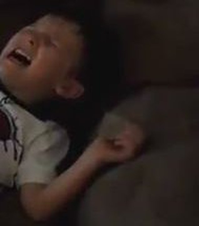 Halloween: Ce sketch fait croire aux enfants que leurs parents ont mangé tous leurs bonbons