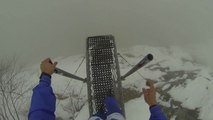 Base Jump : Il saute vers l'inconnu... et au-delà !