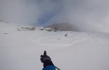 Ski : Il échappe de justesse à une avalanche