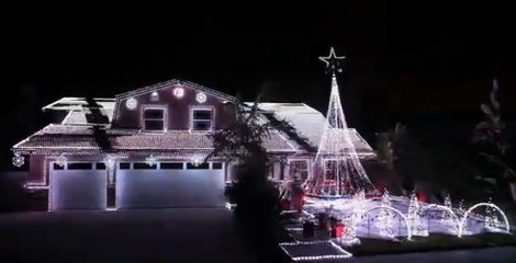 Plus de 54 000 LEDs pour créer cette impressionnante décoration de Noël