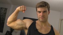 Se muscler les biceps avec des exercices à faire chez soi