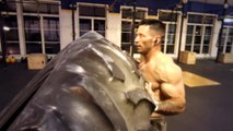 Abdos, biceps, pectoraux : Se muscler le corps avec un circuit extrême