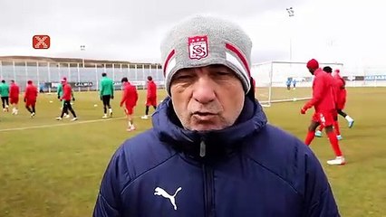 Rıza Çalımbay: "Diğer tribünlere imreniyorum"