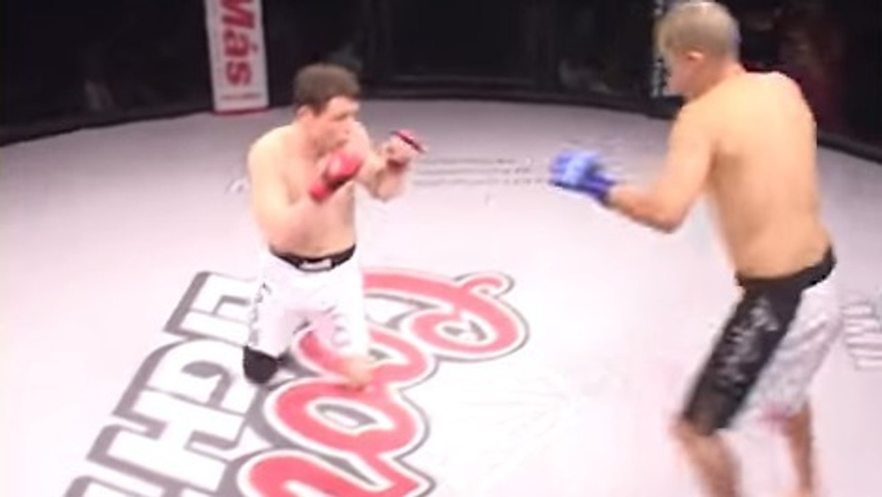 Matt Betzold, le combattant amputé d'une jambe qui a mis à genoux Kennedy