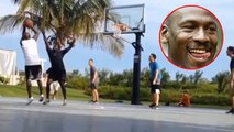 Michael Jordan joue et chambre toujours aussi bien