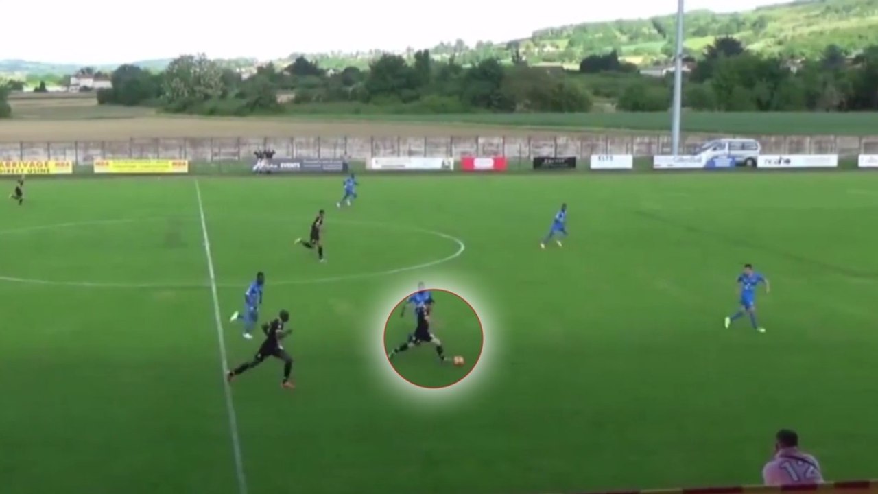 Ludovic Giuly marque d'un lob somptueux en CFA