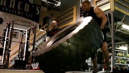 L'entraînement de folie du catcheur Triple H