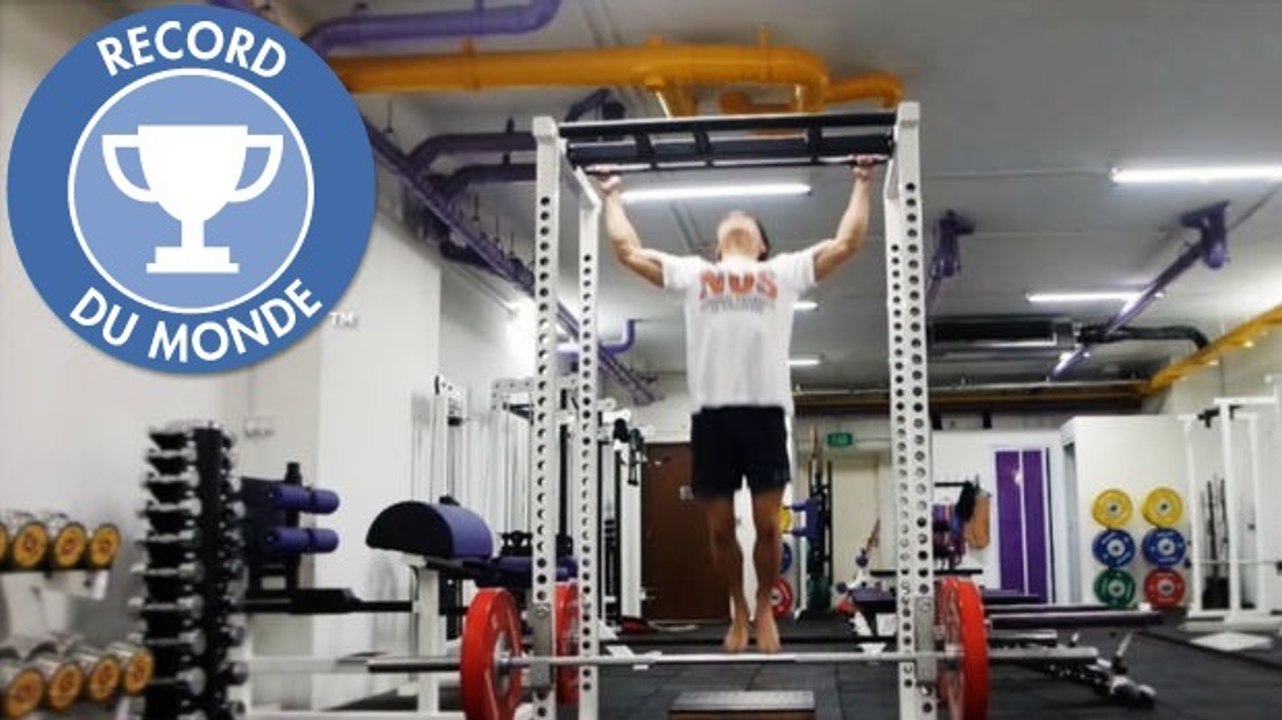 Il bat le record du monde de tractions en 1 minute Vidéo Dailymotion