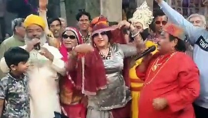 नत्थूसर गेट के अंदर मंचित हुई फक्कड़दाता रम्मत